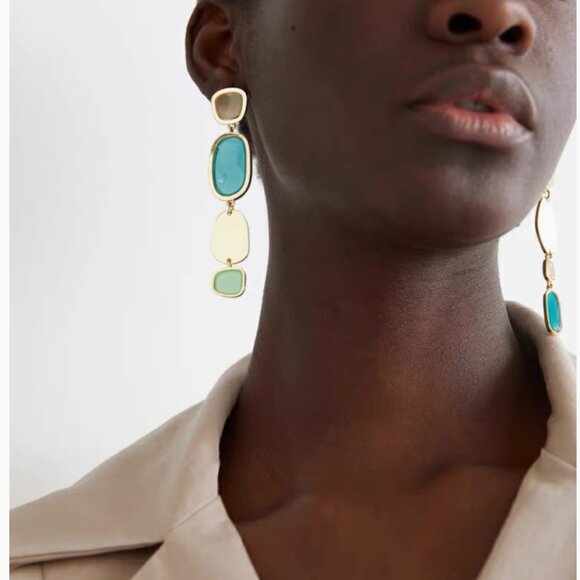 NWT & Other Stories Color Block Mismatch Hanging Earrings - Picture 1 of 2